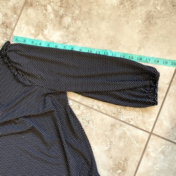 Women's Adrianna Papell Black and White Polka Dot Ruffle Blouse Size Small - Picture 11 of 11